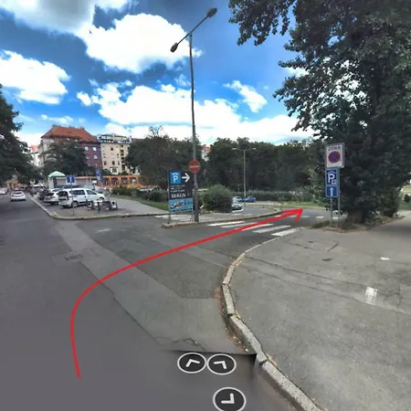 Luxury Mezonet In The Center With Parking דירה *